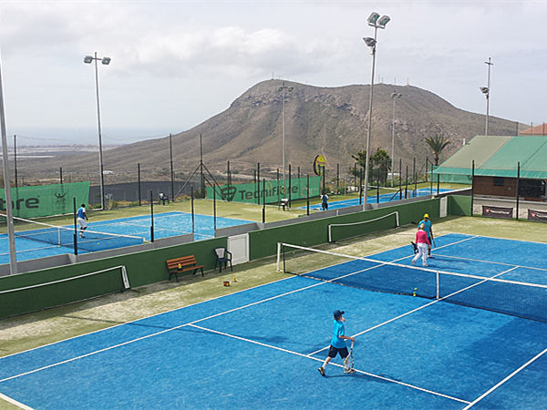 Tennisplatz Spanien