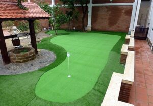 Artificial Putting Green