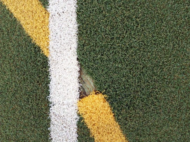 How To Repair Artificial Turf?Artificial Grass Maintenance
