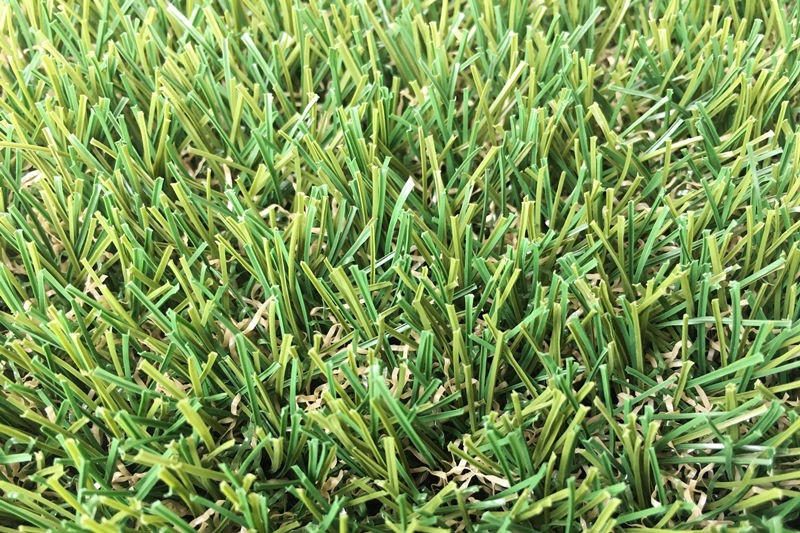 Erba da giardino con fibre a forma di V