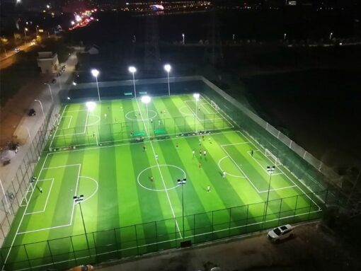 Campo de fútbol de iluminación deportiva LED