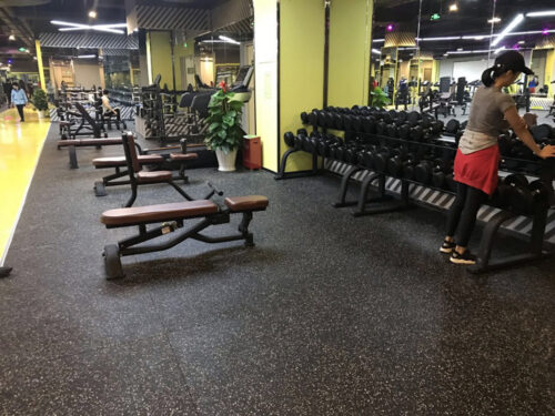 Tuiles en caoutchouc